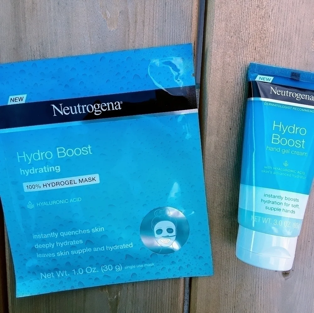 Neutrogena Hydro Boost Skin Bundle